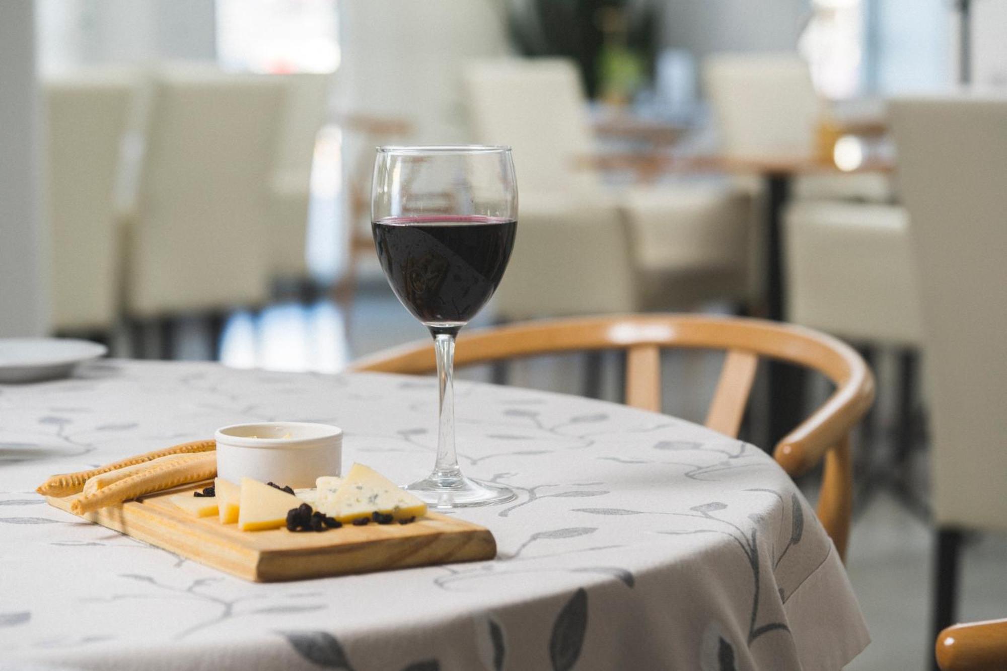 Hotel Tolosa 푸에르토마드린 외부 사진